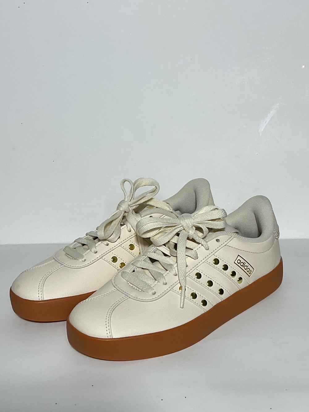 Adidas VL Court Sneakers Wonder White Gold Gum Sole Size 7 NWOT - Picture 5 of 14